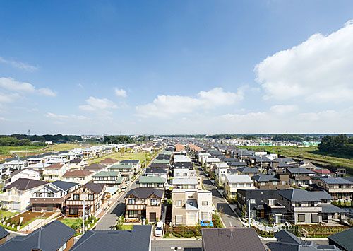 イメージ：静岡県の不動産市場は消費税アップ前の駆け込み需要が増加予想。土地より建物重視