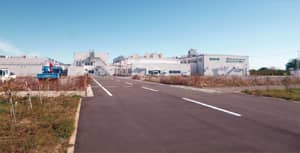 写真：都田地区工場用地に進出するスズキ株式会社（建設中）